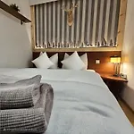 Safir Przy Samym Wyciagu Bed and breakfast