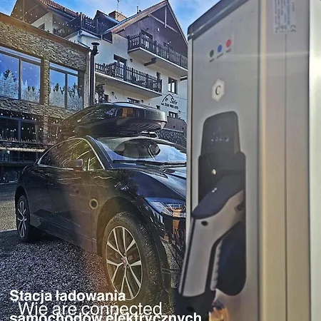 Safir Przy Samym Wyciagu Bed & Breakfast 3*