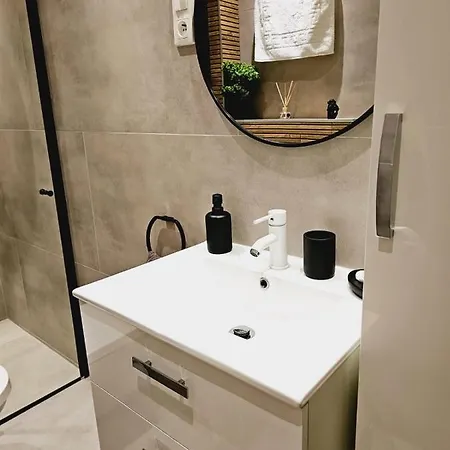 Safir Przy Samym Wyciagu B&B 카르파츠