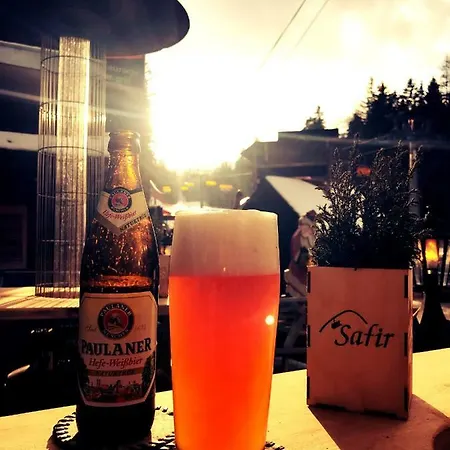 Safir Przy Samym Wyciagu Alojamento de Acomodação e Pequeno-almoço