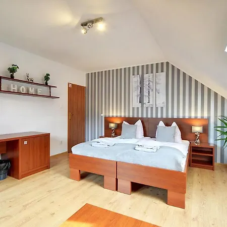 Safir Przy Samym Wyciagu Bed & Breakfast *